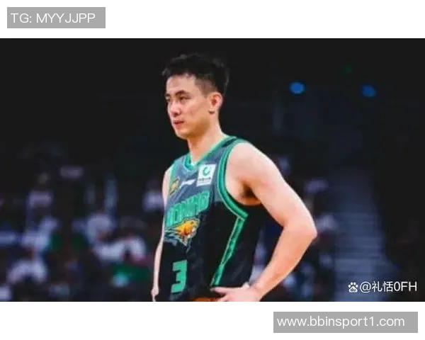 赵继伟称周鹏为低估的英雄贡献巨大攻防两端表现突出