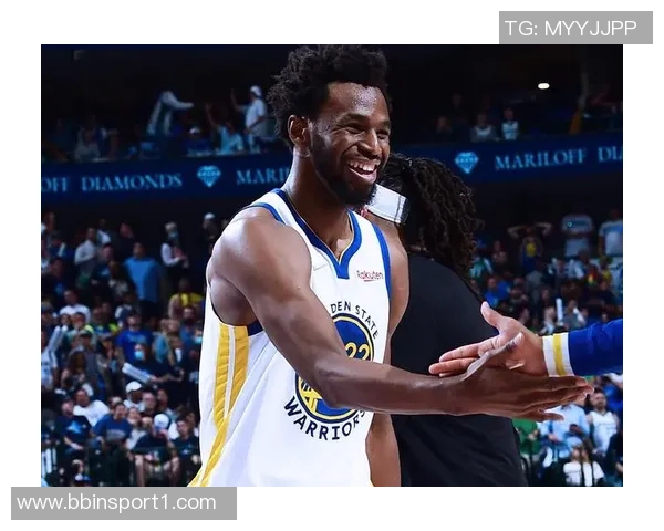 杰基杨创造历史成季后赛首位30分10助攻0失误球员