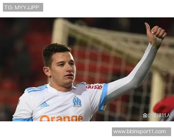 朗斯时隔19年重返法甲榜首托万双响助球队逆转昂热 朗斯时隔19年重返法甲榜首托万双响助球队逆转昂热